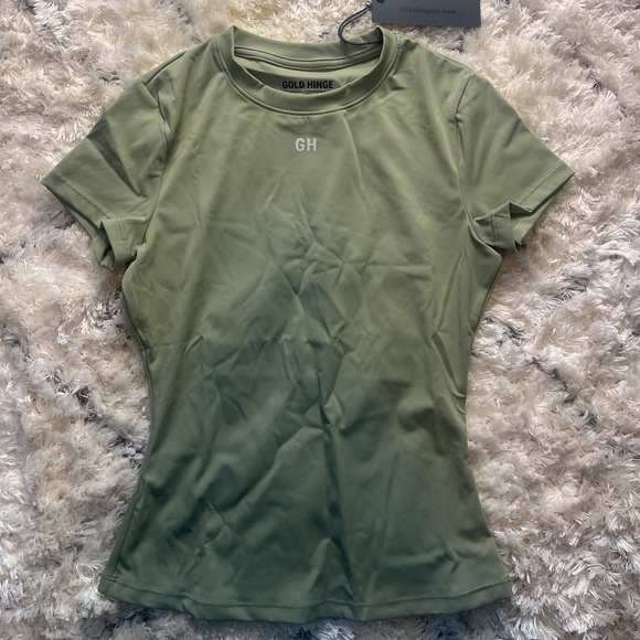 💚 Gold Hinge Matcha Green Essential Full Length Short Sleeve Top Shirt - Picture 2 of 7